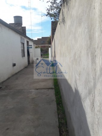 Oportunidad!! Casa y departamento interno